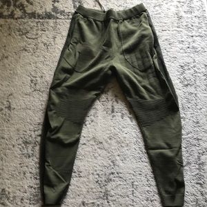 Puma joggers M/M